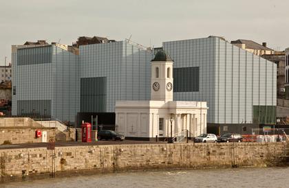 ������� Turner Contemporary. ���� (�) Antonio Olmos