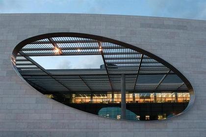 "����� ������������ ������������" ����� Champalimaud (�) Dora Nogueira