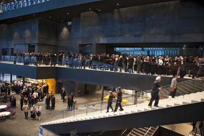 ��������-����� � ���������� ��� Harpa Courtesy of Reykjavik Concert Hall and Conference Centre &copy; Bara Kristinsdottir